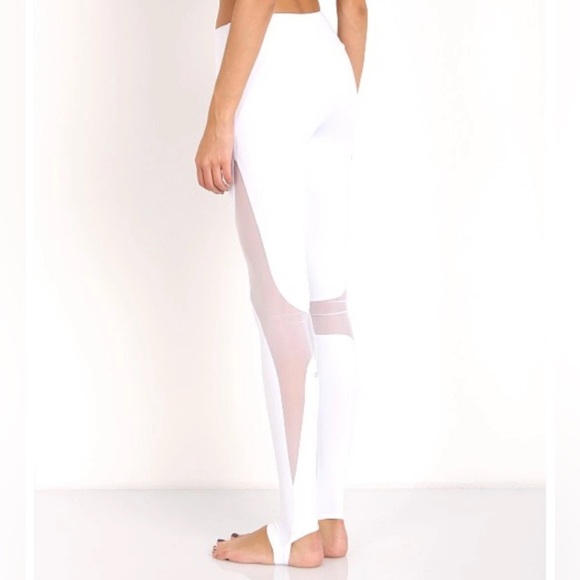 All Yoga Mesh Leggings - Picture 3 of 12